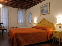 Apartment in Venice second.bedroom1tn